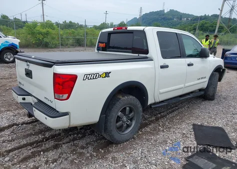 2015 Nissan Titan S/Sv/Sl/Pro-4X from USA, damaged, VIN 1N6AA0EC8FN500761